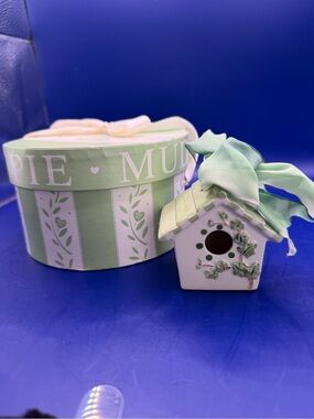Mudpie Ceramic Birdhouse in Green and White with Bow